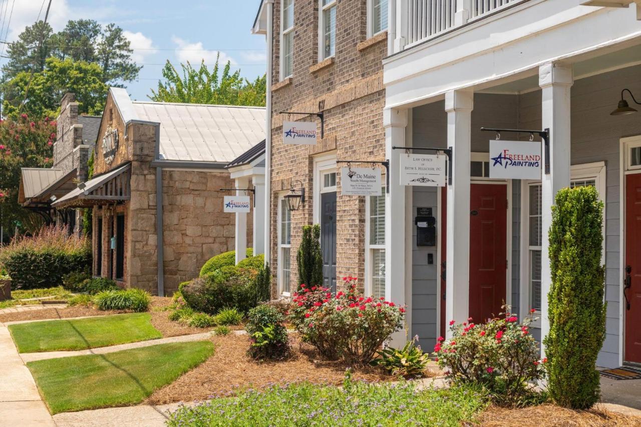 Express And Atlanta-johns Creek By Ihg Hotel Johns Creek